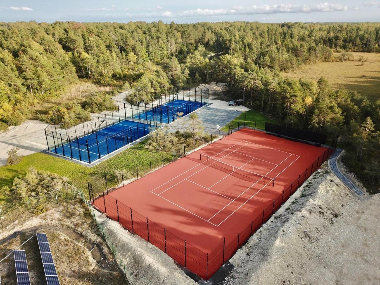 Hapsal Holiday Homes Экстерьер фото